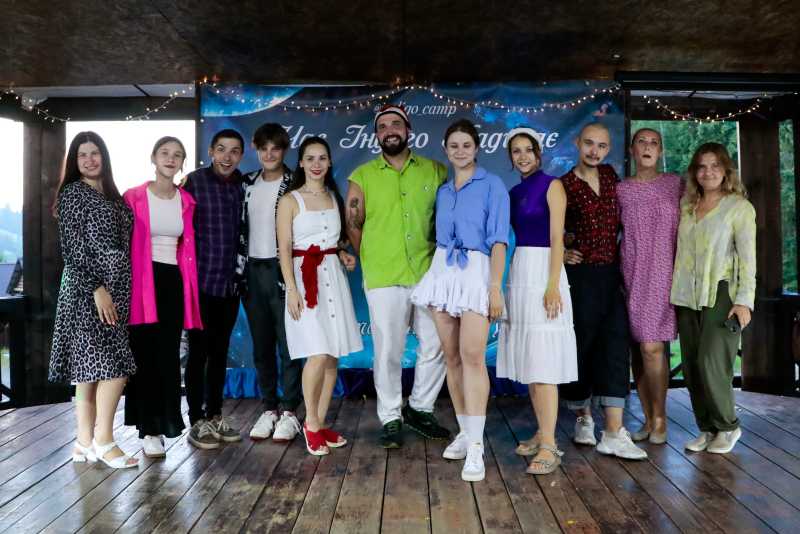 Разом це головне